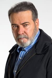 César Évora
