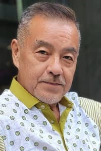 龍天翔