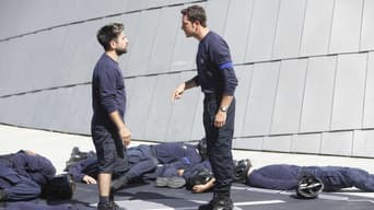 Chuck Contra As Pontas Clareadas